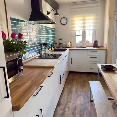 Дом отдыха Casa Del Concejo Aire Acondicionado Y Jardin *