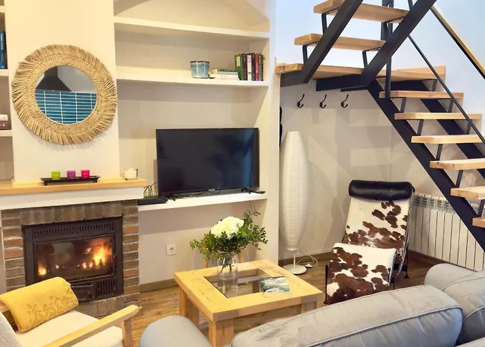 Casa Del Concejo Escapada Rural Con Chimenea Y Jardin Privado